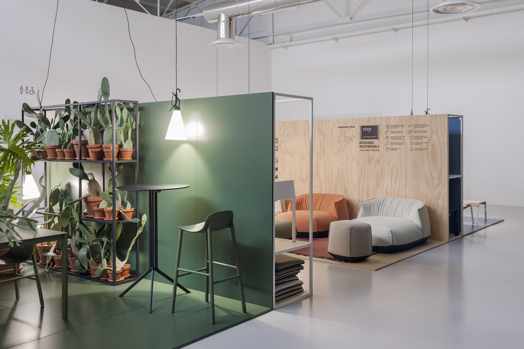 Outdoor showroom